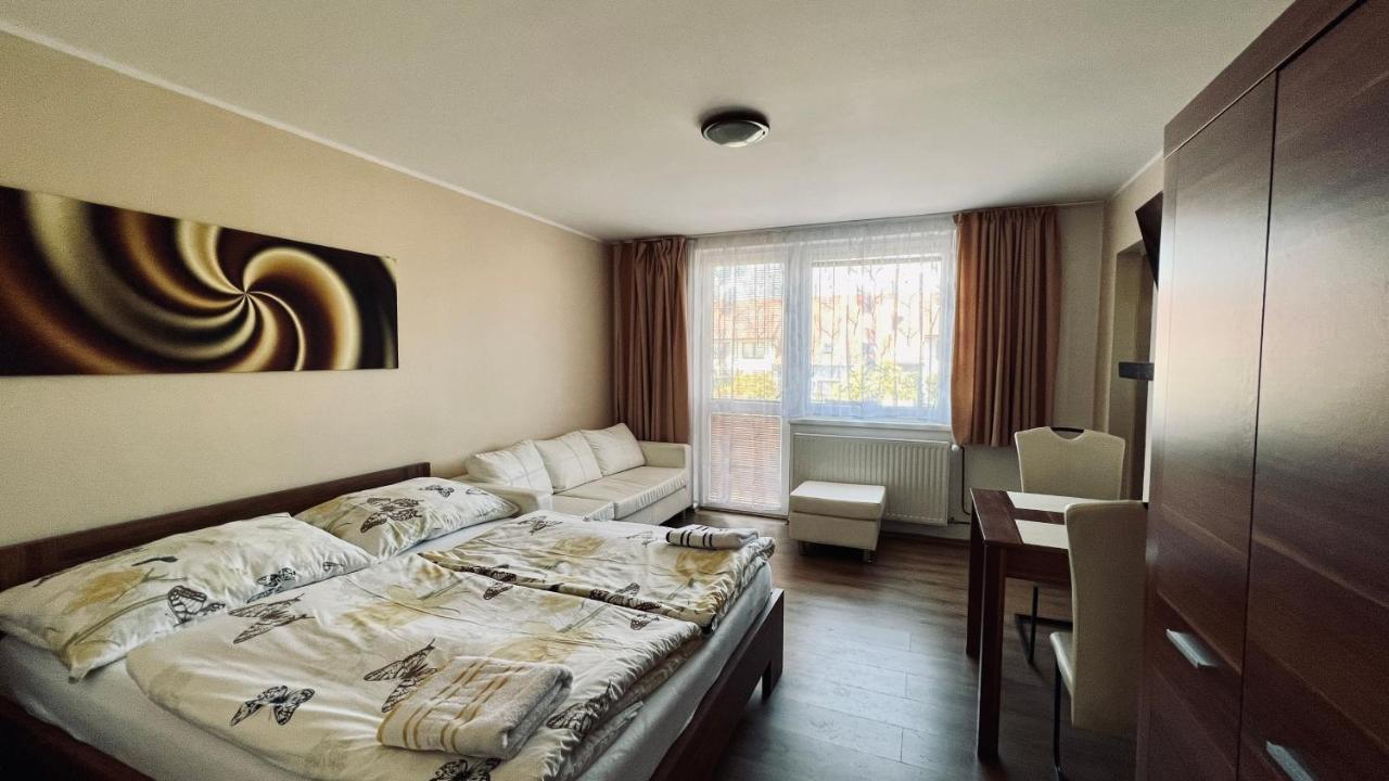Ubytovani Lednice Exteriör bild